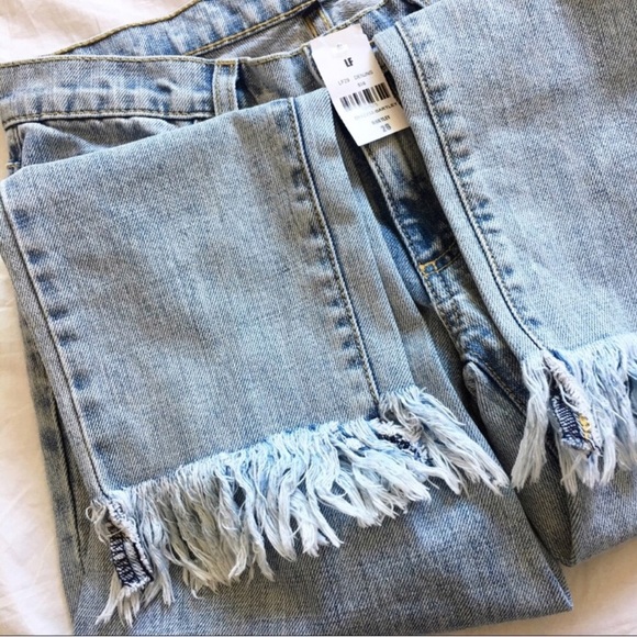 Carmar Denim - NWOT LF Fringe Jeans